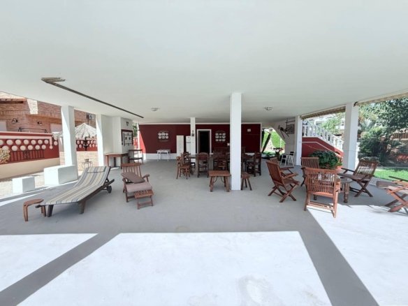 5 Bed 3 Bath Villa in Campoamor - Caza De Casa