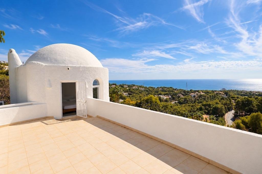 3 Bedroom 3 Bathroom Villa in Altea - Caza De Casa