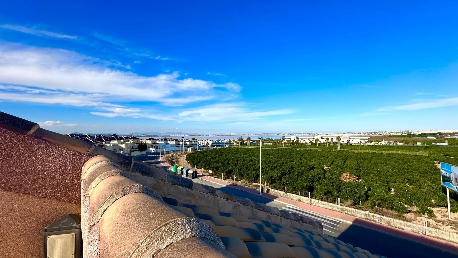 2-26 4 Bedroom 3 Bathroom Town House in Torrevieja - Caza De Casa