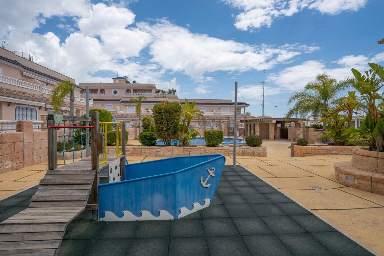 2 Bed 2 Bath Town House in Orihuela Costa - Caza De Casa