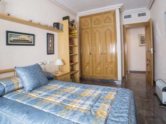 5 Bedroom 5 Bathroom Town House in Los Alcazares - Caza De Casa