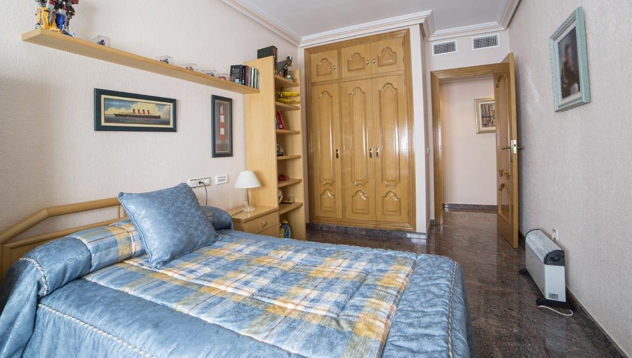 5 Bedroom 5 Bathroom Town House in Los Alcazares - Caza De Casa