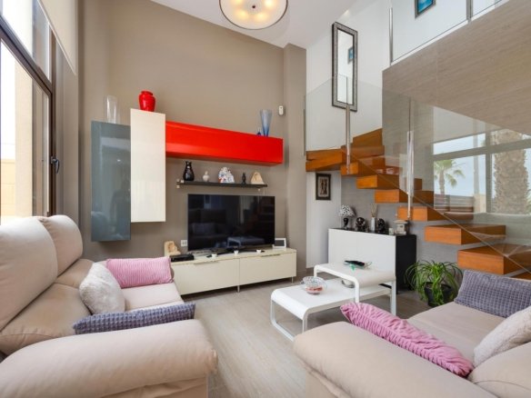 3 Bedroom 3 Bathroom Villa in Ciudad Quesada - Caza De Casa