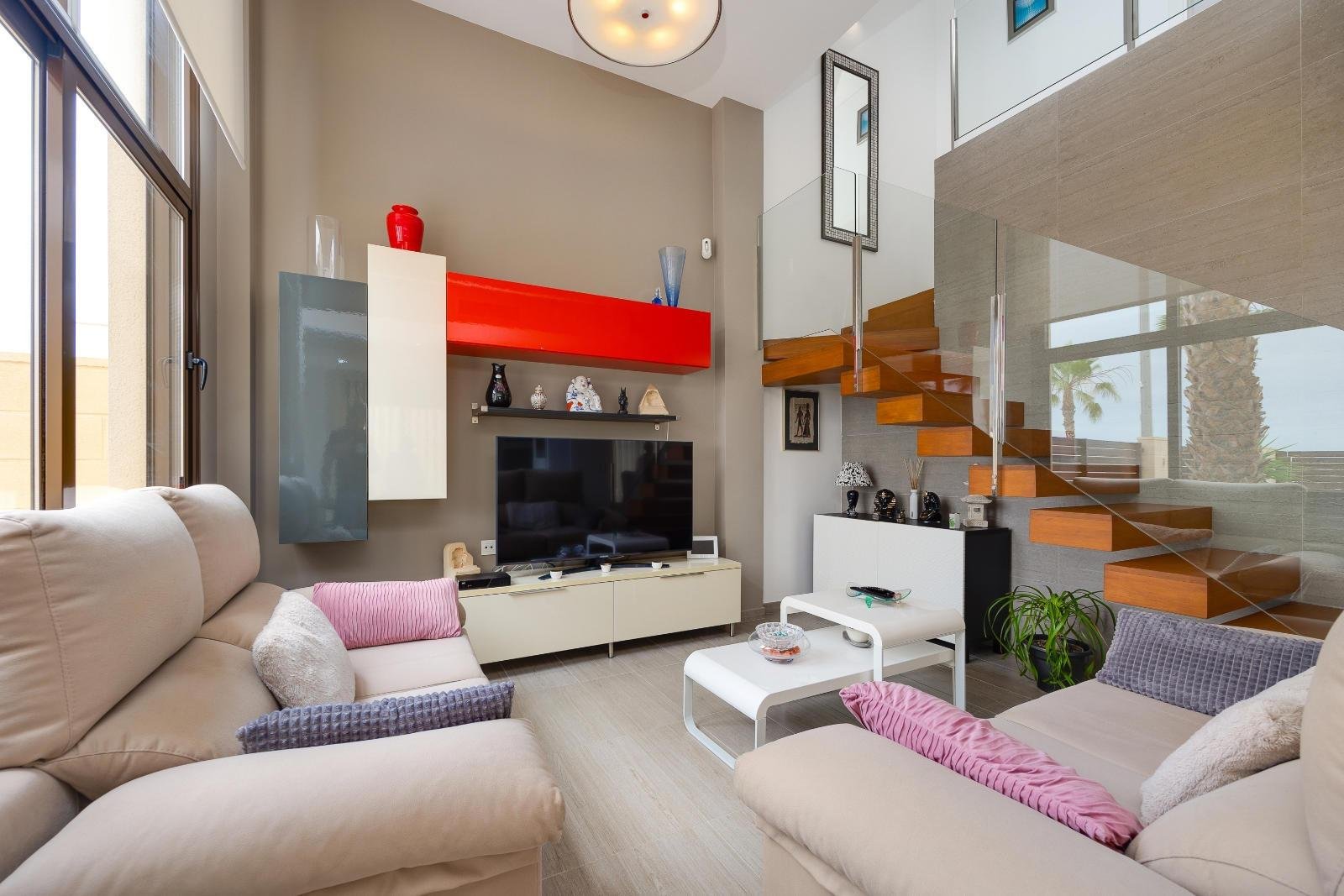 3 Bedroom 3 Bathroom Villa in Ciudad Quesada - Caza De Casa