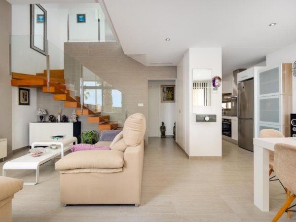 3 Bedroom 3 Bathroom Villa in Ciudad Quesada - Caza De Casa
