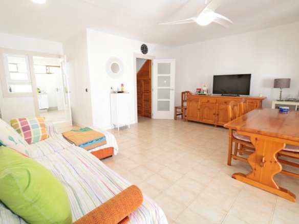 3 Bedroom 2 Bathroom Town House in Torrevieja - Caza De Casa