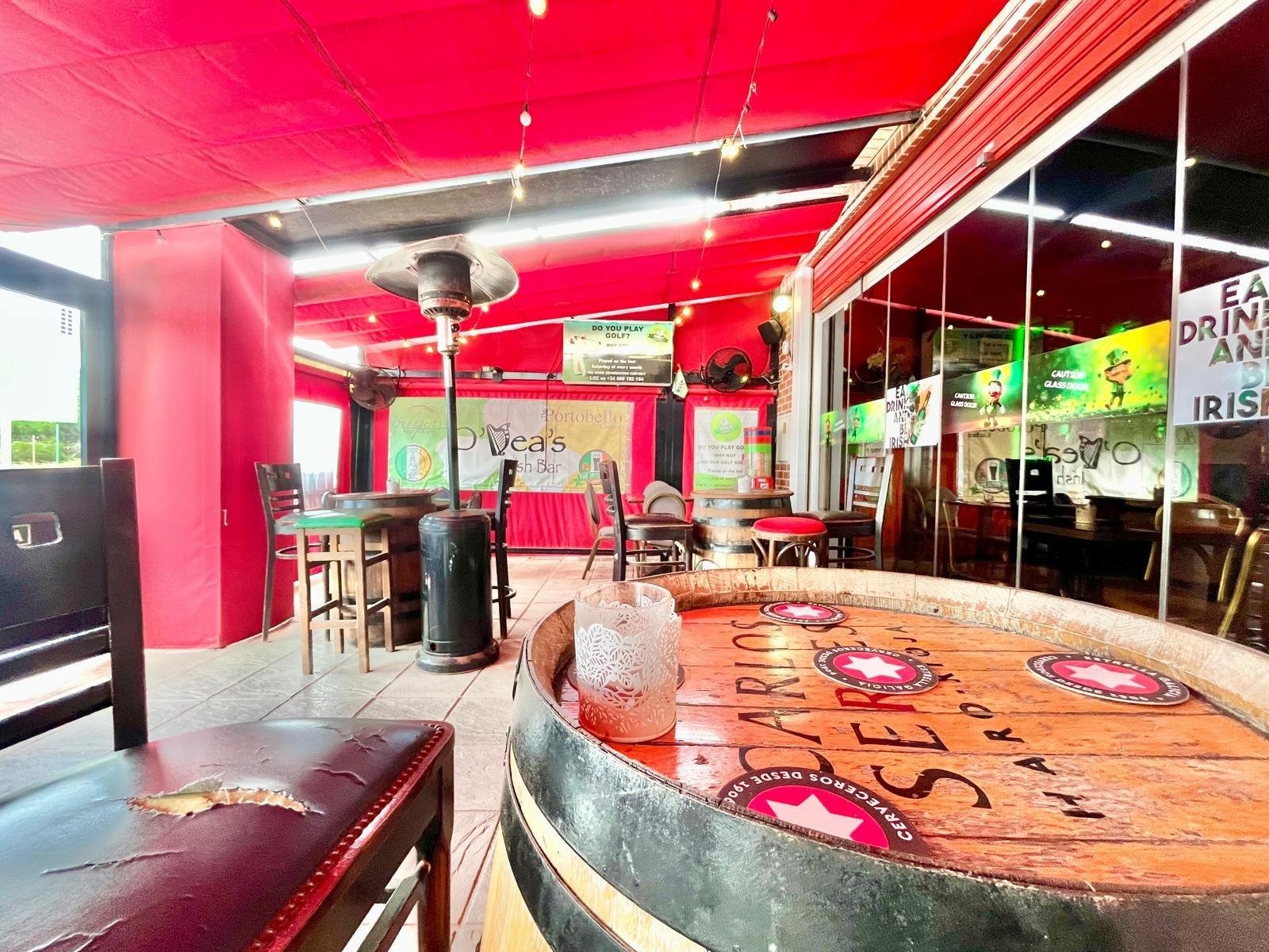 Commercial in Orihuela Costa - Caza De Casa