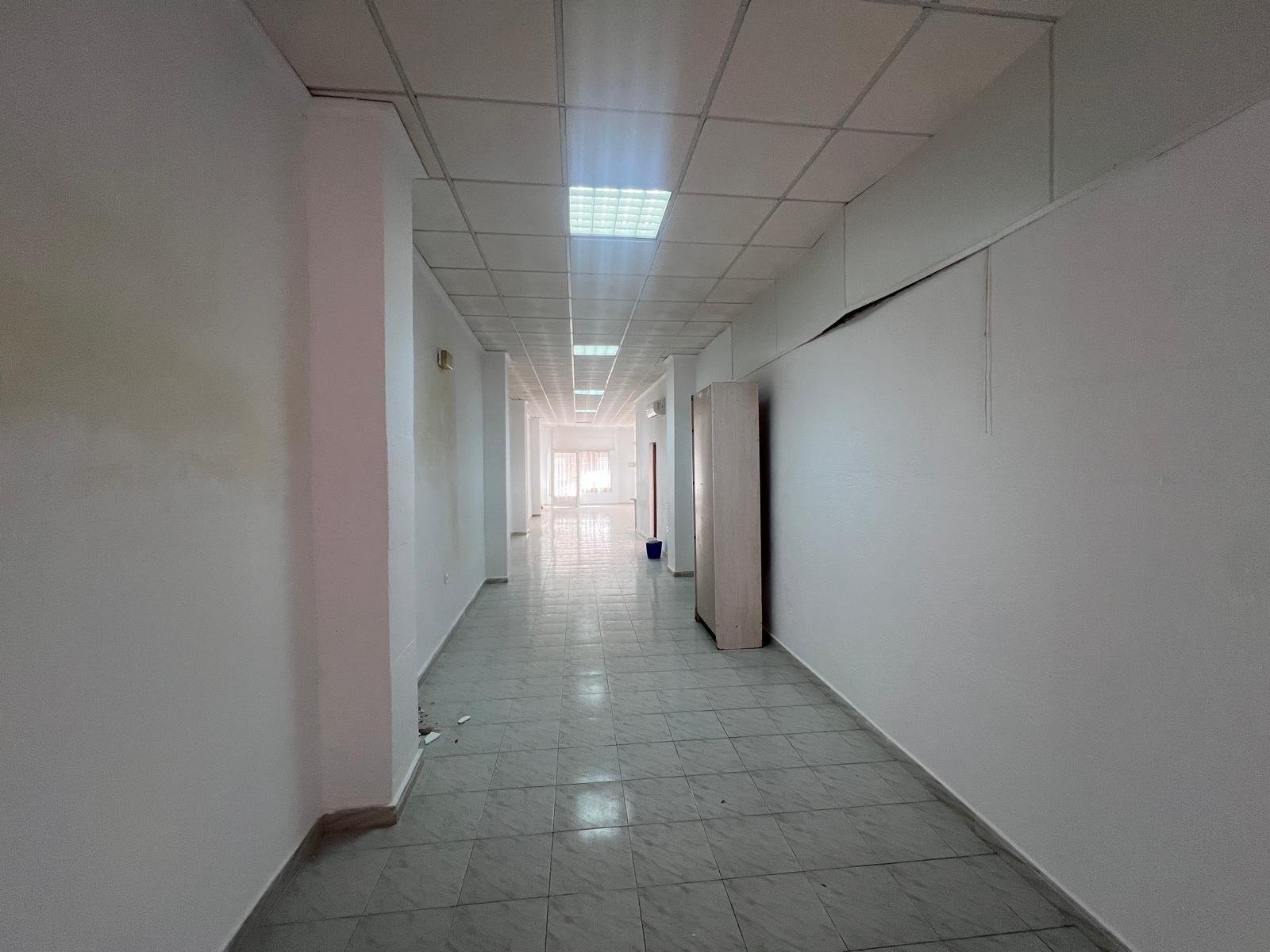 Commercial in Torrevieja - Caza De Casa