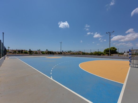 1 Bedroom 1 Bathroom Town House in Torrevieja - Caza De Casa