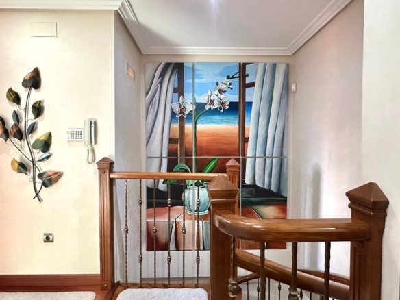 4 Bedroom 3 Bathroom Town House in Torrevieja - Caza De Casa