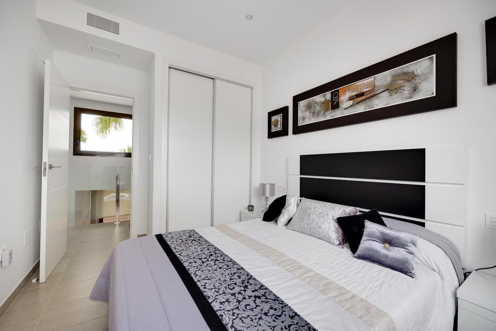 3 Bedroom 3 Bathroom Villa in Ciudad Quesada - Caza De Casa