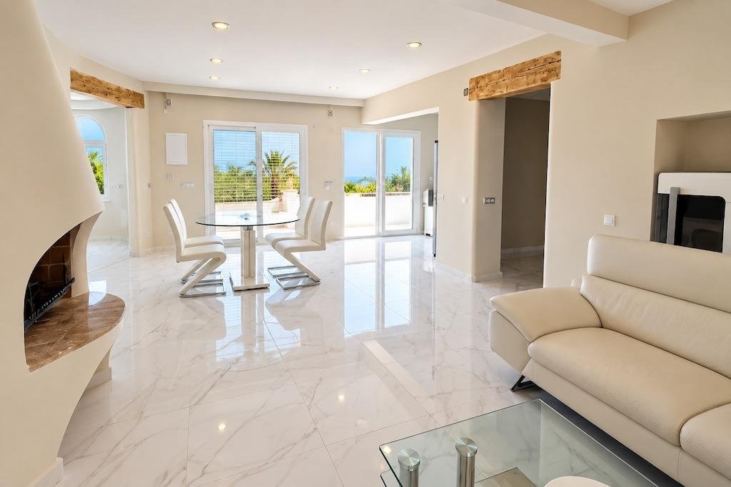 3 Bedroom 3 Bathroom Villa in Altea - Caza De Casa