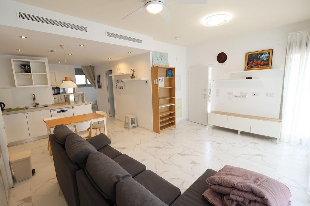 3 Bedroom 3 Bathroom Villa in Orihuela Costa - Caza De Casa