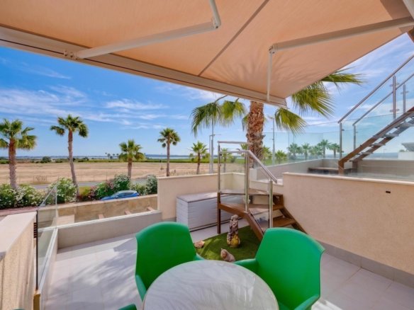 3 Bedroom 3 Bathroom Villa in Ciudad Quesada - Caza De Casa