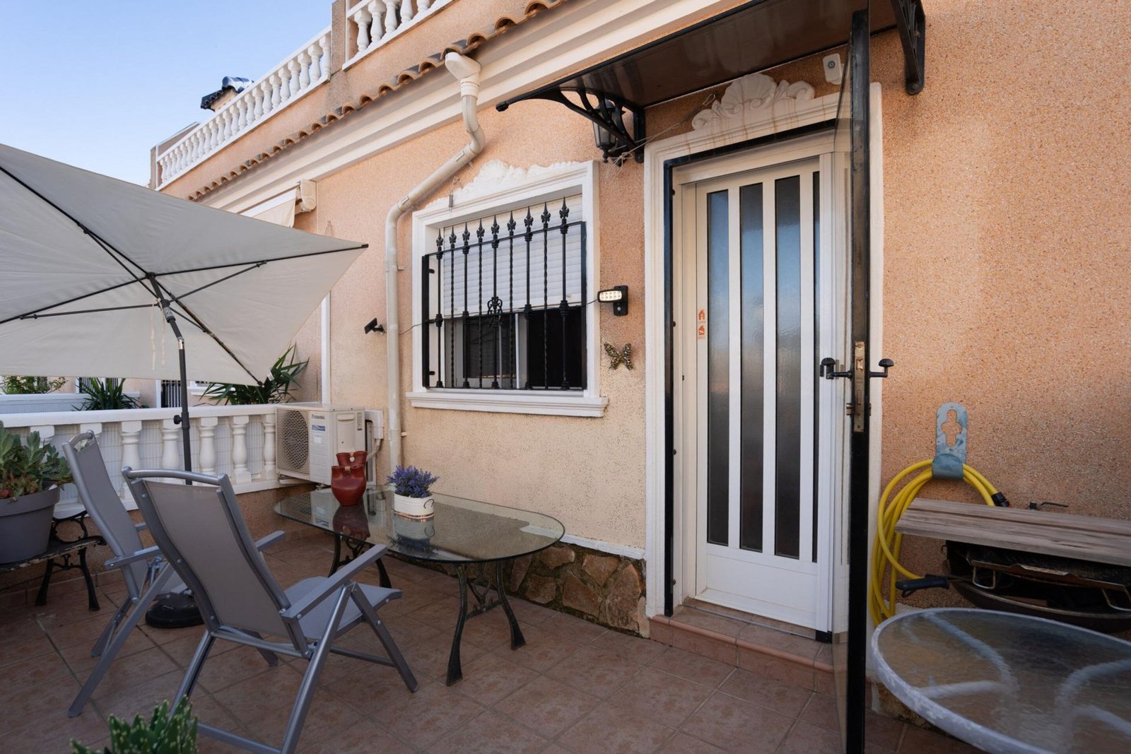2 Bed 2 Bath Town House in Orihuela Costa - Caza De Casa