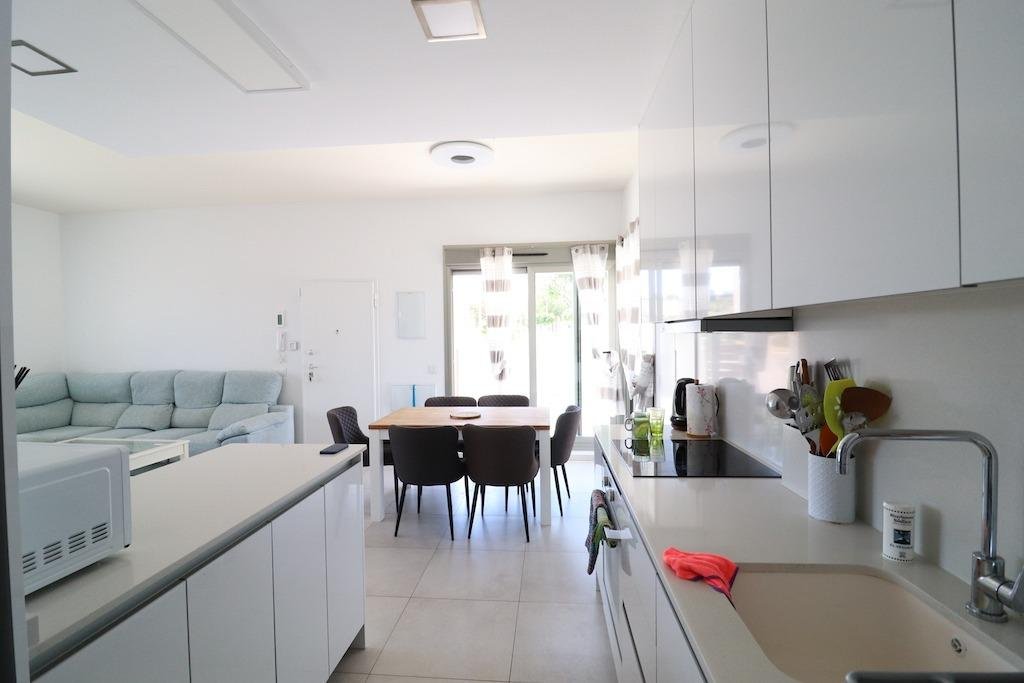 3 Bedroom 2 Bathroom Villa in San Miguel de Salinas - Caza De Casa