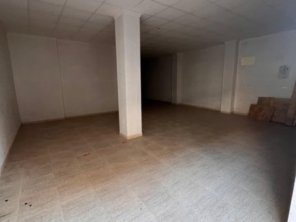 1 Bath Commercial in Algorfa - Caza De Casa