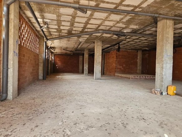 Commercial in San Pedro del Pinatar - Caza De Casa