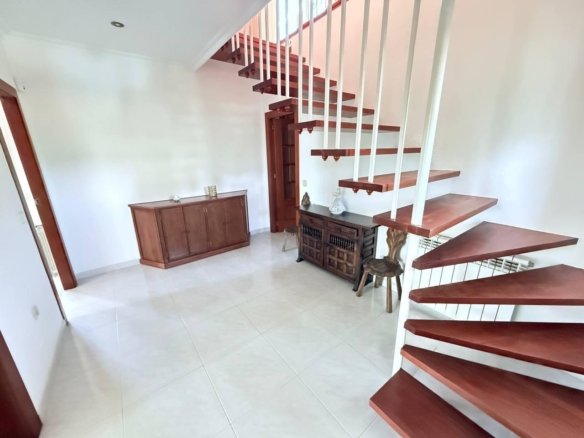 5 Bed 3 Bath Villa in Campoamor - Caza De Casa