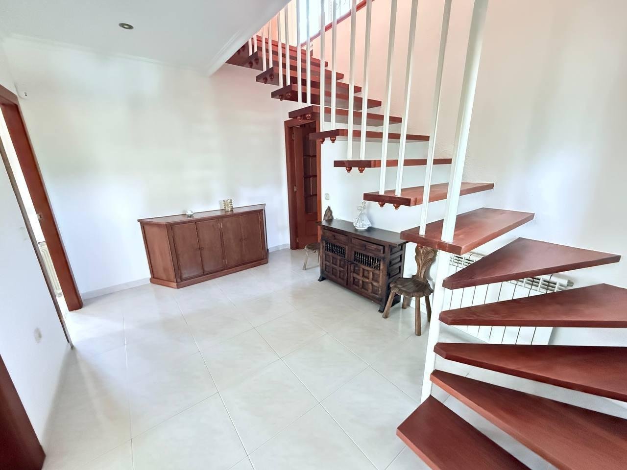 5 Bed 3 Bath Villa in Campoamor - Caza De Casa