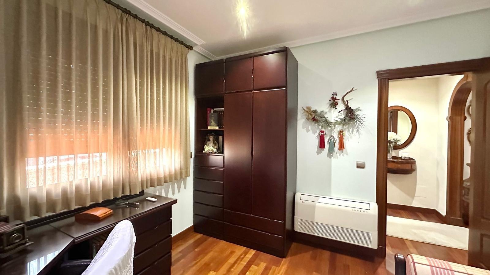 2-47 4 Bedroom 3 Bathroom Town House in Torrevieja - Caza De Casa