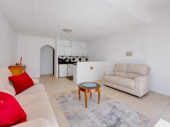 1 Bedroom 1 Bathroom Town House in Torrevieja - Caza De Casa