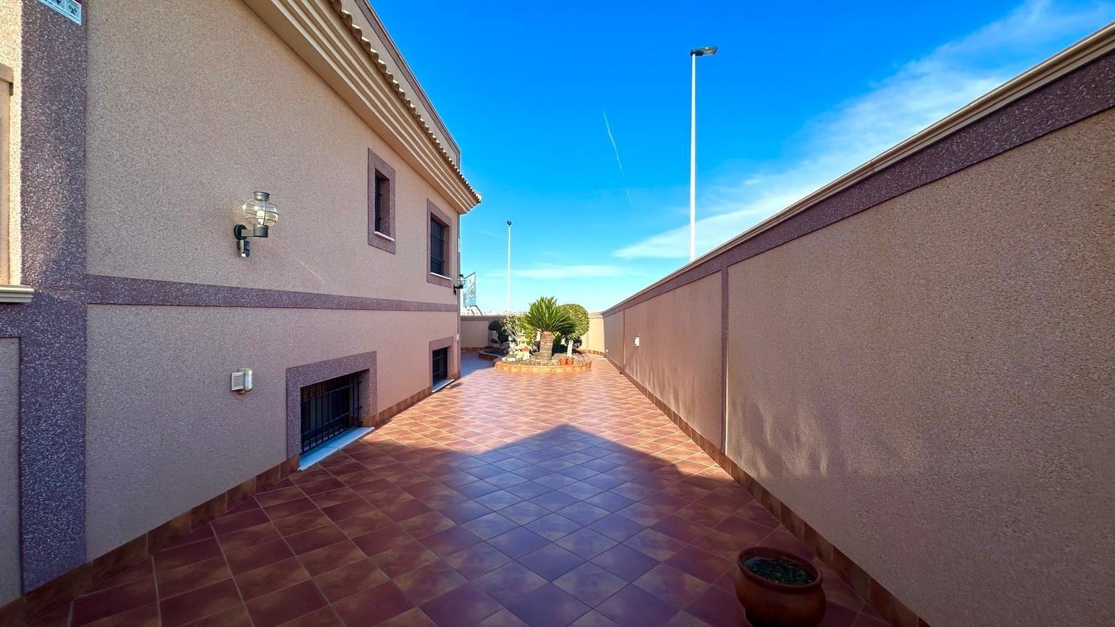 2-5 4 Bedroom 3 Bathroom Town House in Torrevieja - Caza De Casa