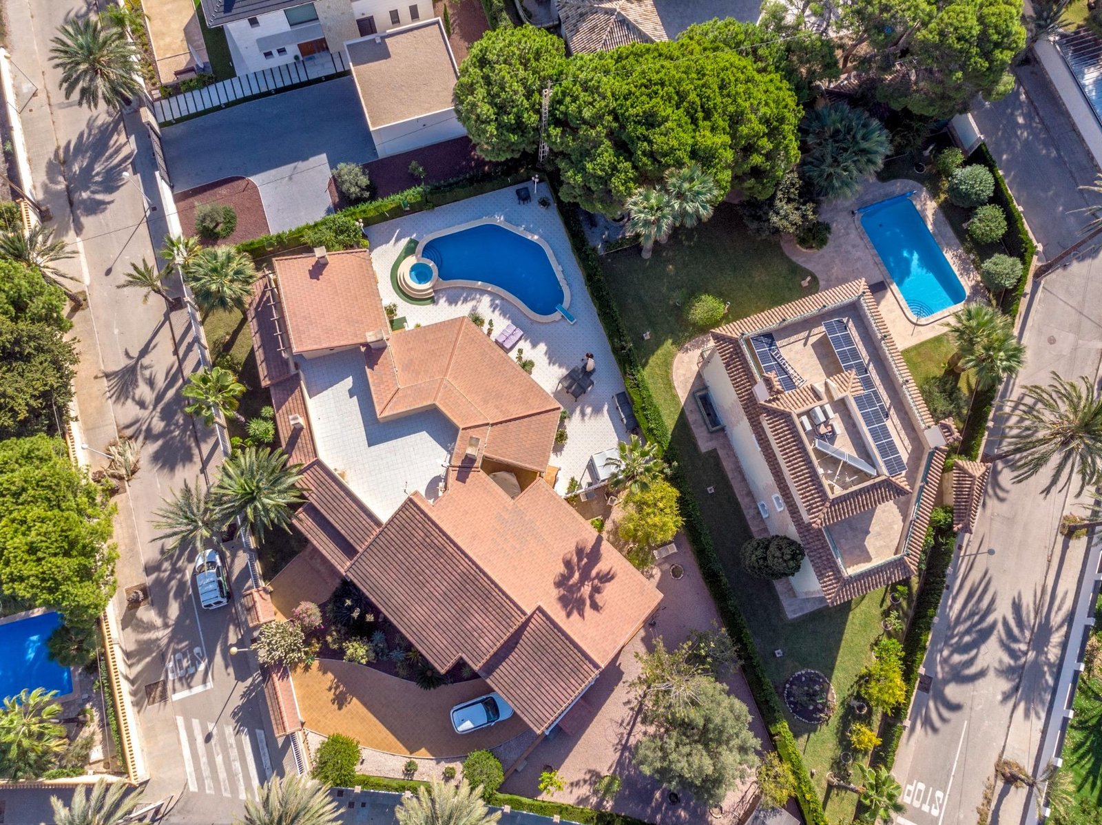 3 Bedroom 4 Bathroom Villa in Cabo Roig - Caza De Casa