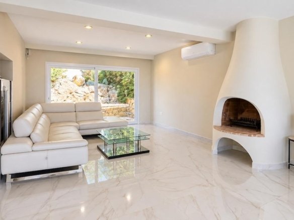 3 Bedroom 3 Bathroom Villa in Altea - Caza De Casa