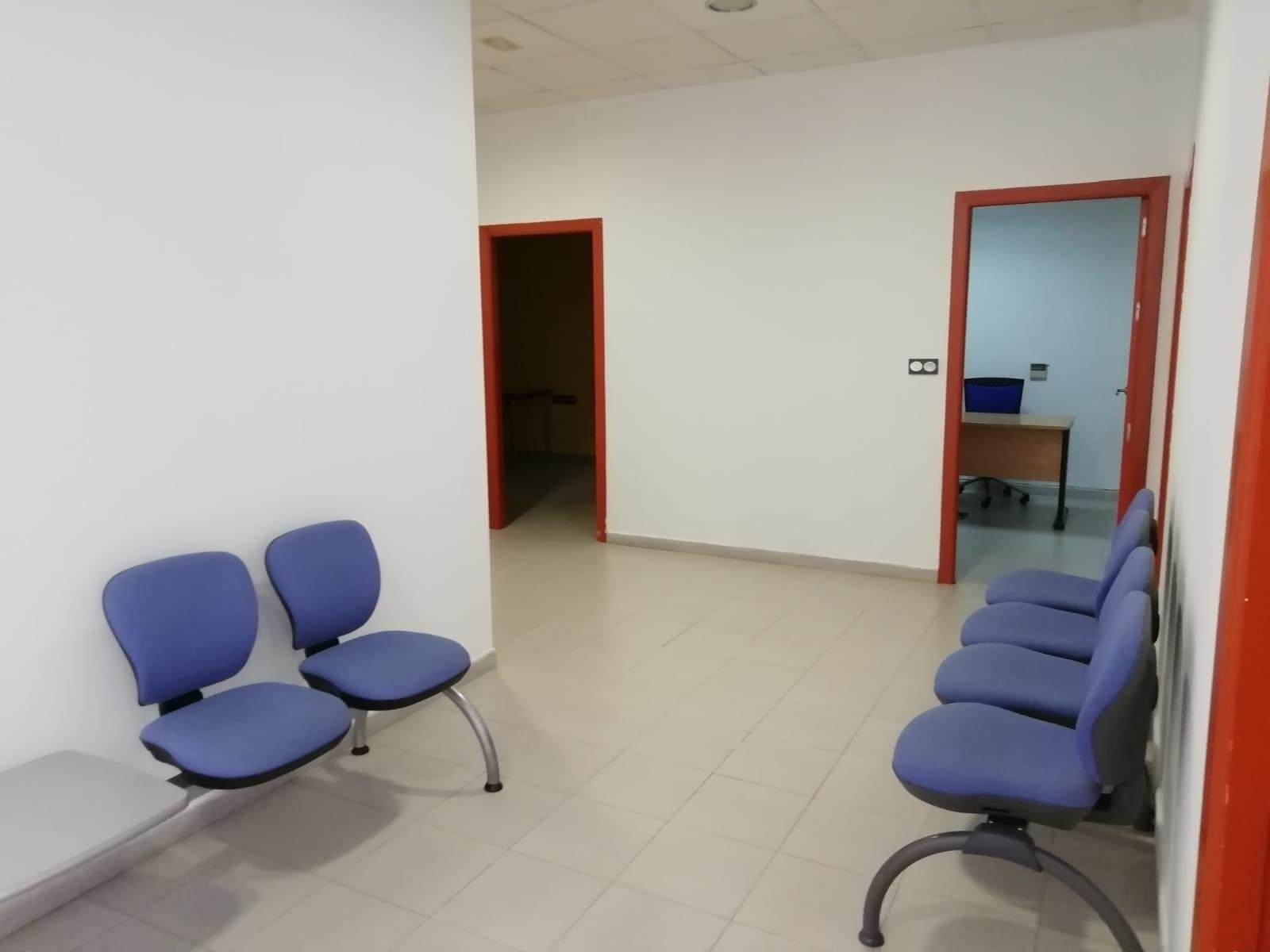 1 Bathroom Commercial in Bigastro - Caza De Casa