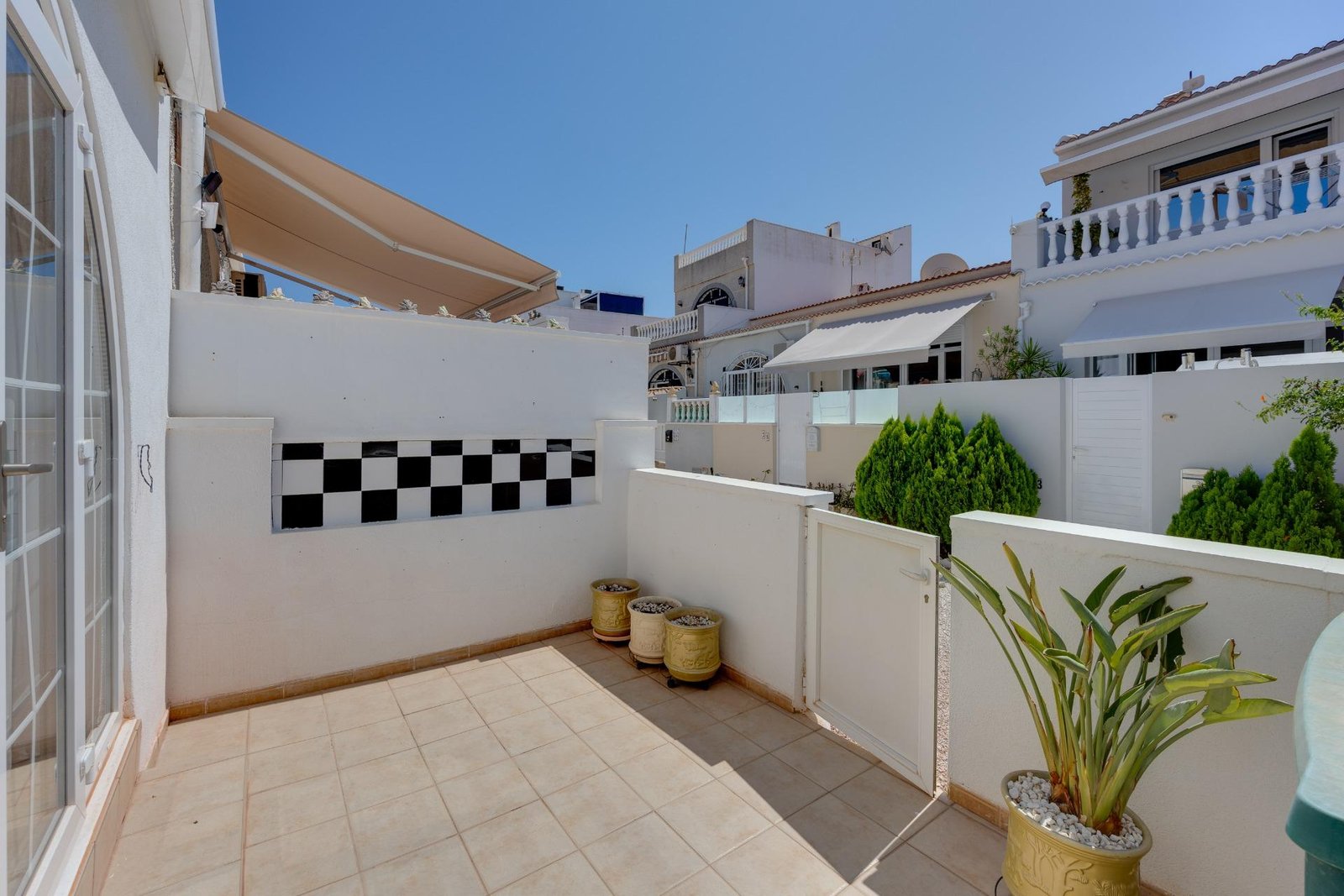 1 Bedroom 1 Bathroom Town House in Torrevieja - Caza De Casa