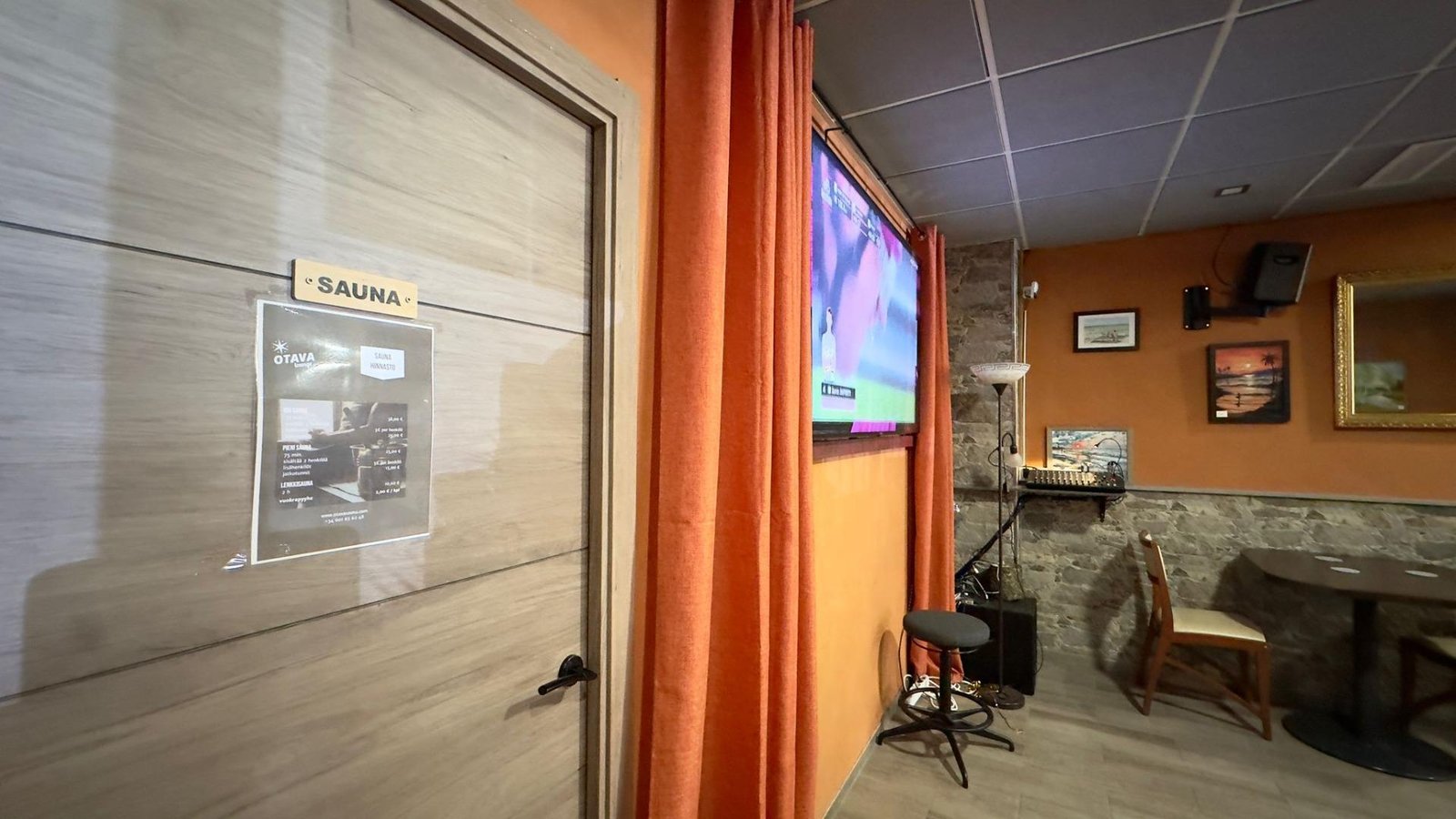 2-7 Commercial in Torrevieja - Caza De Casa