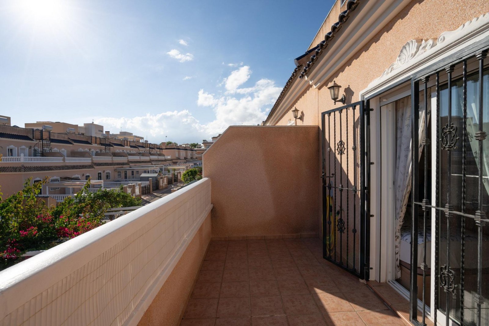 2 Bed 2 Bath Town House in Orihuela Costa - Caza De Casa