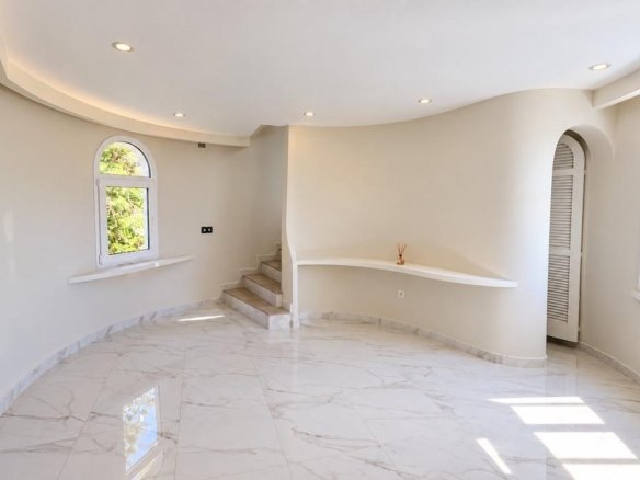 3 Bedroom 3 Bathroom Villa in Altea - Caza De Casa