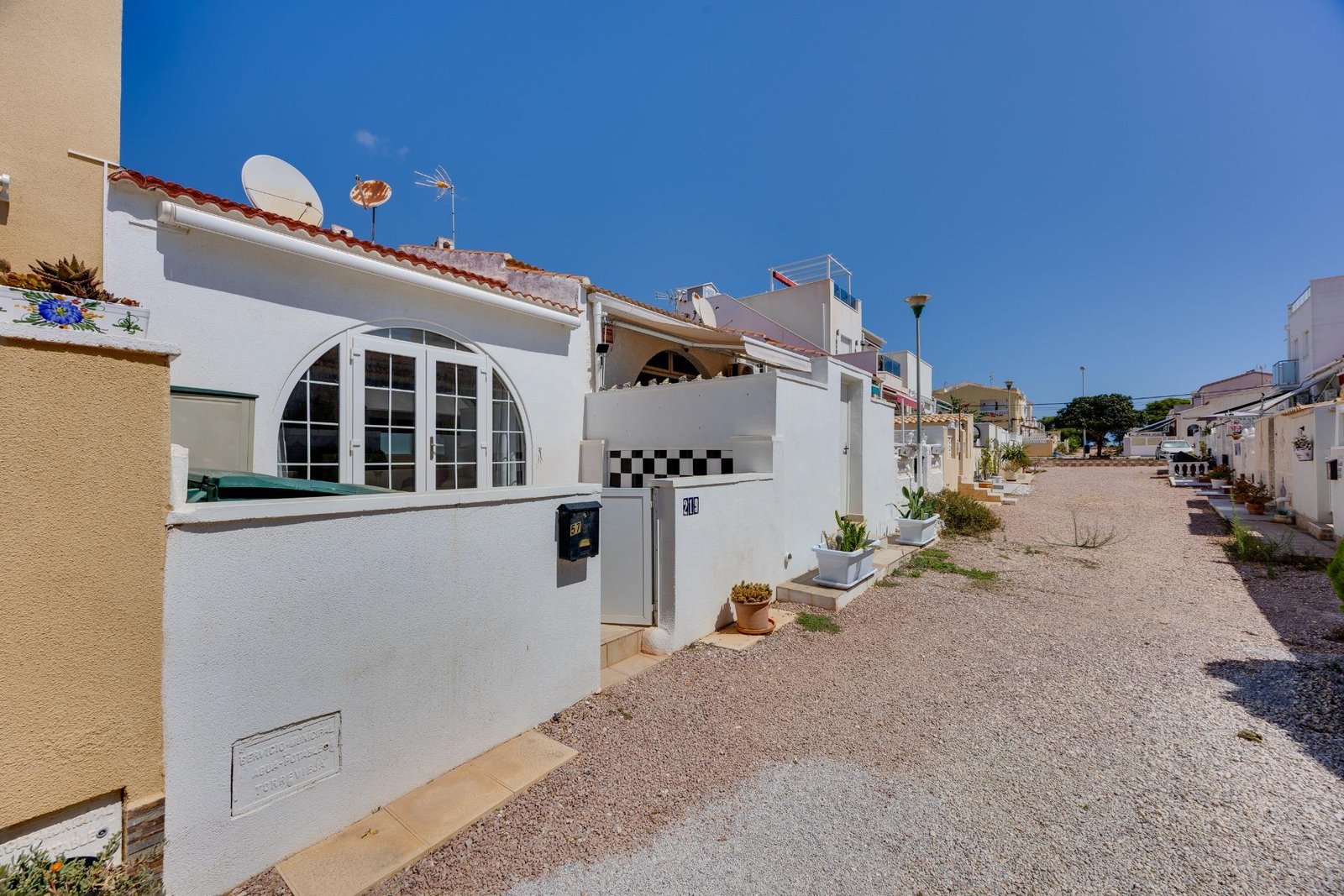 1 Bedroom 1 Bathroom Town House in Torrevieja - Caza De Casa