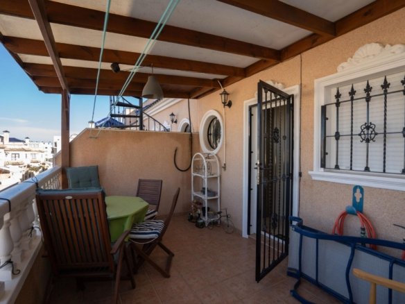 2 Bed 2 Bath Town House in Orihuela Costa - Caza De Casa