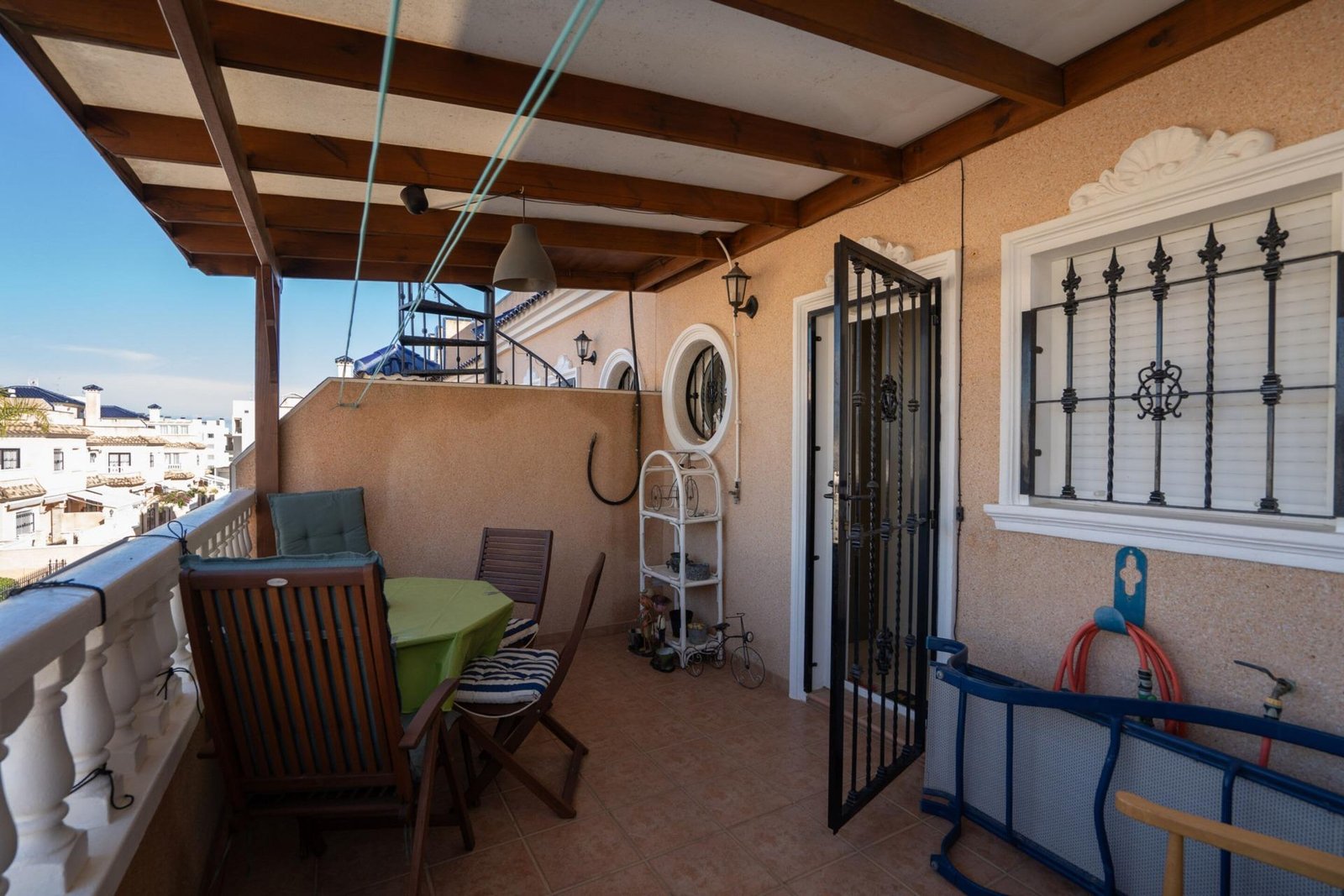 2 Bed 2 Bath Town House in Orihuela Costa - Caza De Casa