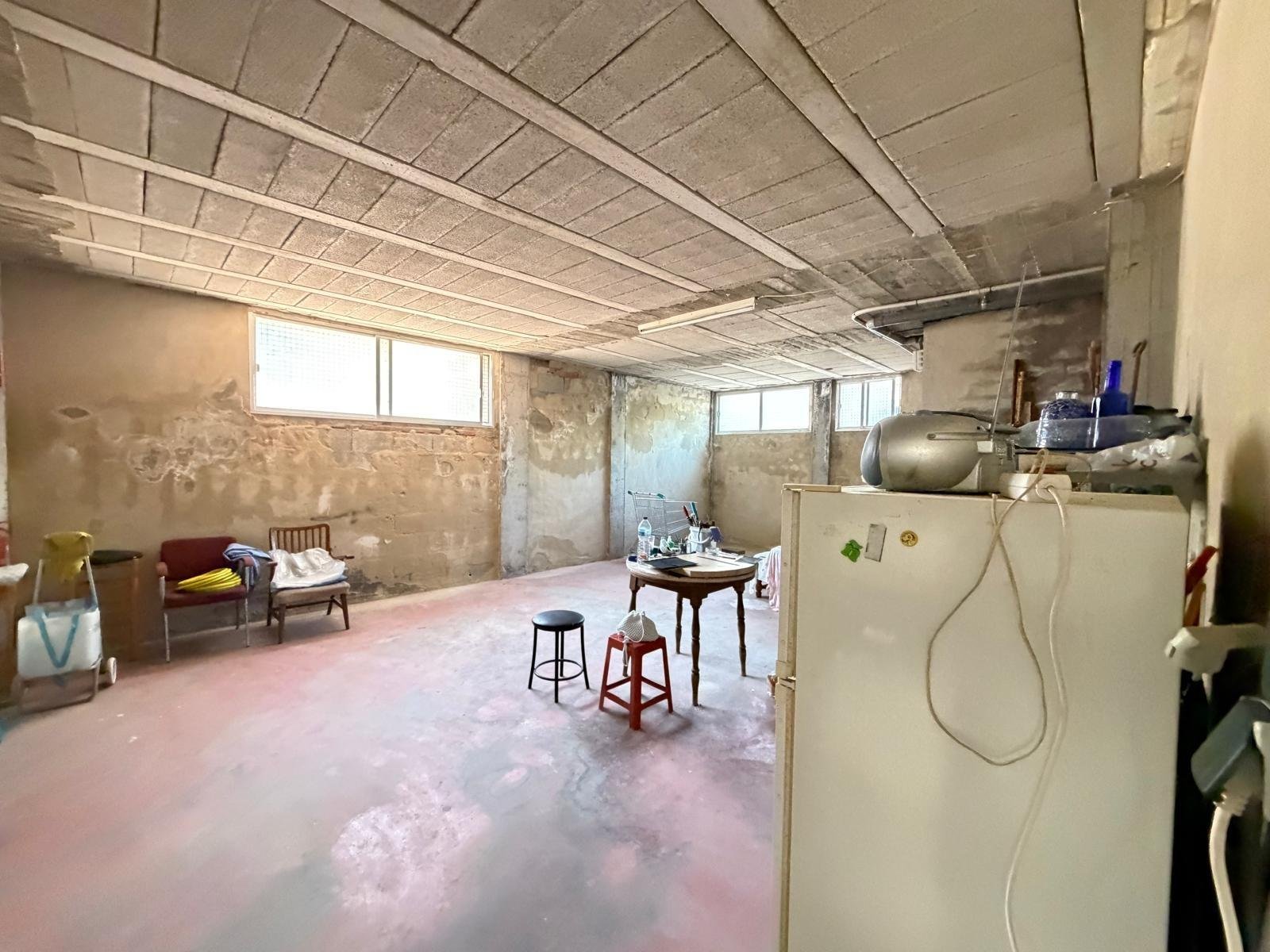 2-8 Commercial in Torrevieja - Caza De Casa