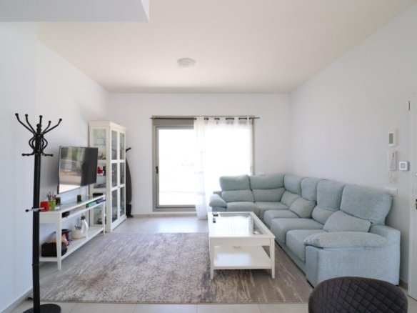 3 Bedroom 2 Bathroom Villa in San Miguel de Salinas - Caza De Casa