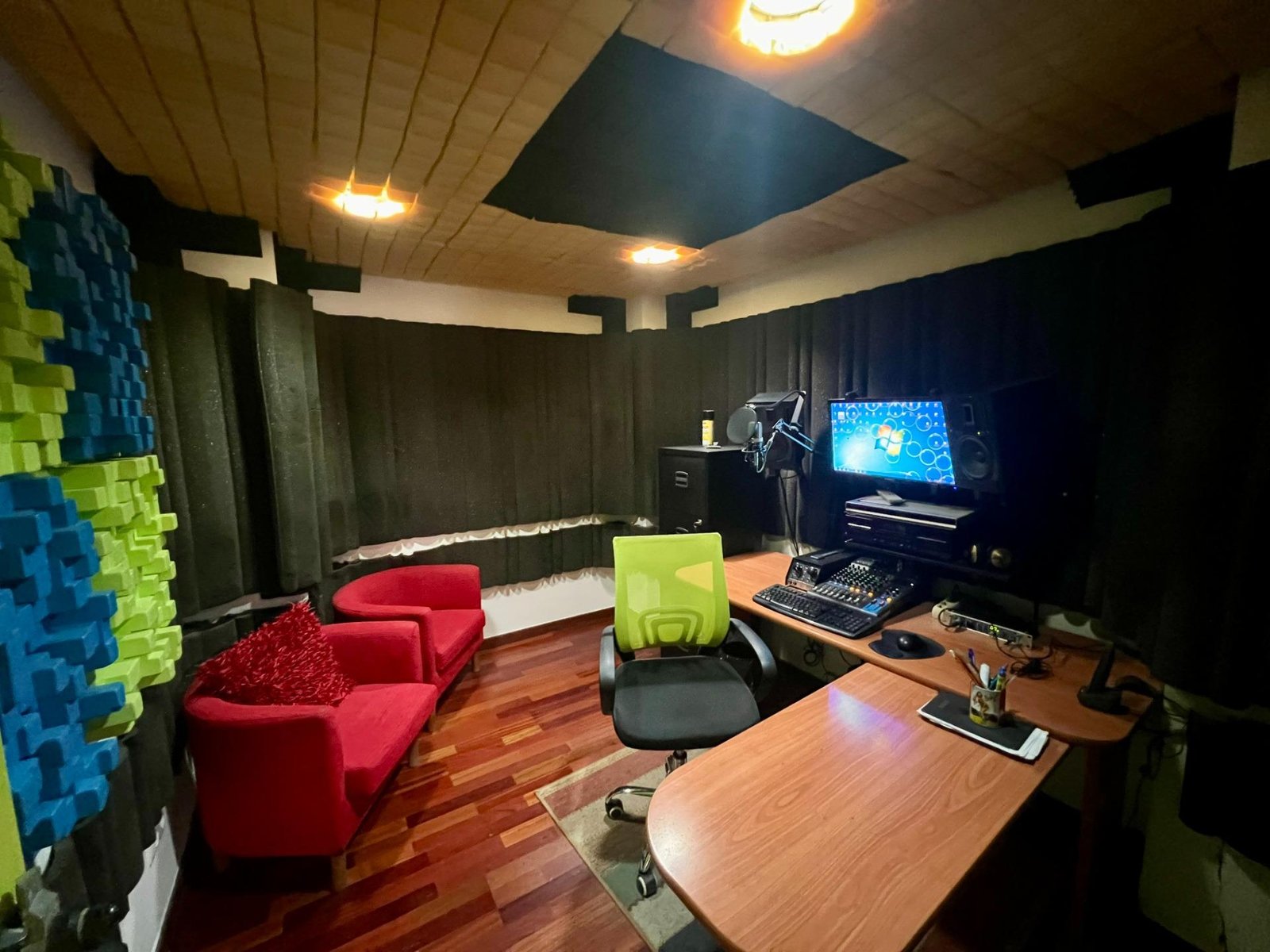 Commercial in Orihuela - Caza De Casa