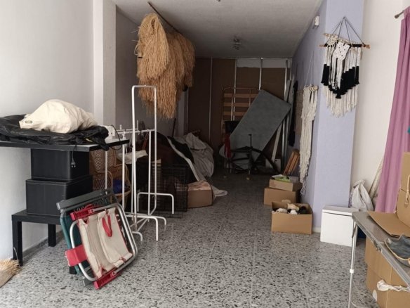 Commercial in El Altet - Caza De Casa