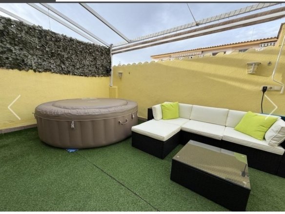 4 Bedroom 3 Bathroom Town House in Orihuela Costa - Caza De Casa