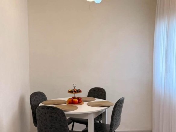 3 Bedroom 2 Bathroom Town House in Torrevieja - Caza De Casa