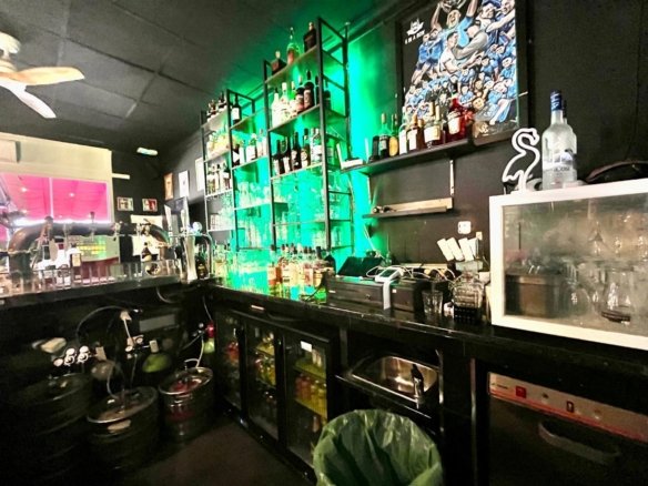 Commercial in Orihuela Costa - Caza De Casa