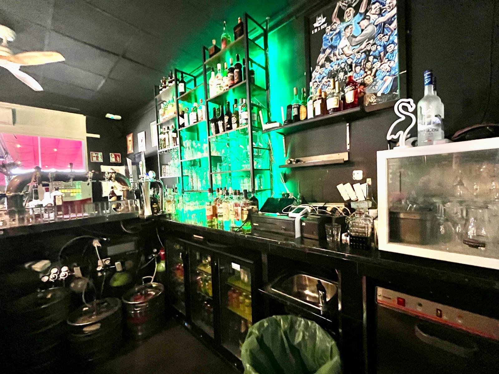 Commercial in Orihuela Costa - Caza De Casa