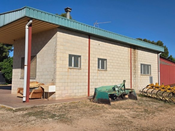 1 Bathroom Country House in Yecla - Caza De Casa