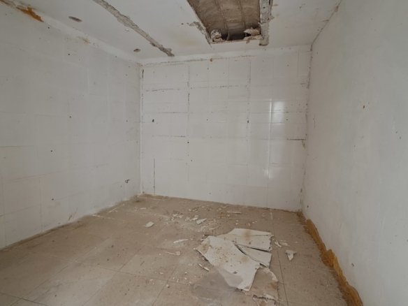1 Bedroom 1 Bathroom Commercial in Orihuela - Caza De Casa