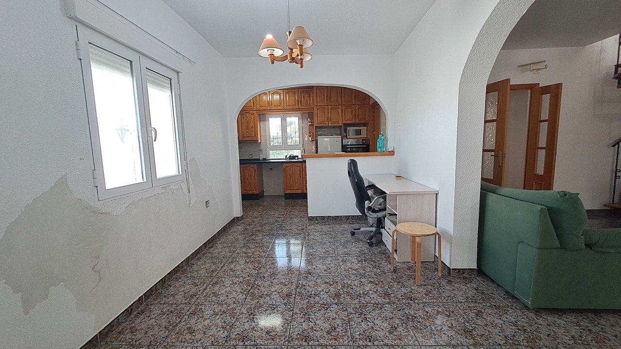 20230710_174217_xlarge 5 Bedroom 2 Bathroom Villa in Villamartin - Caza De Casa