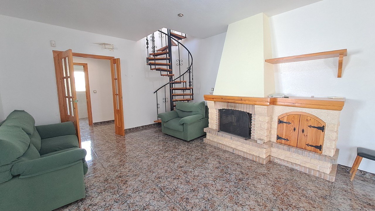 20230710_174236_xlarge 5 Bedroom 2 Bathroom Villa in Villamartin - Caza De Casa