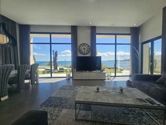 5 Bedroom 6 Bathroom Villa in Cabo Roig - Caza De Casa